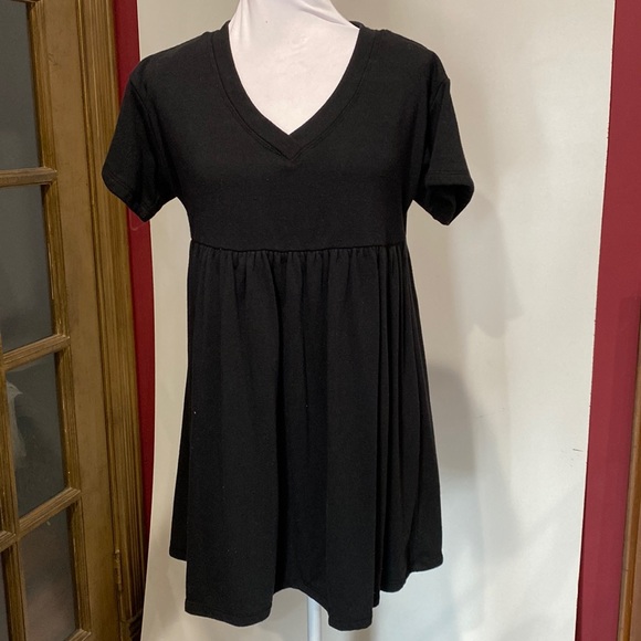 wild fable Dresses & Skirts - Wild fable vneck dress